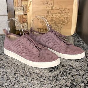 Lucky Brand LaWove Mauve Perforated Sneakers Size 9